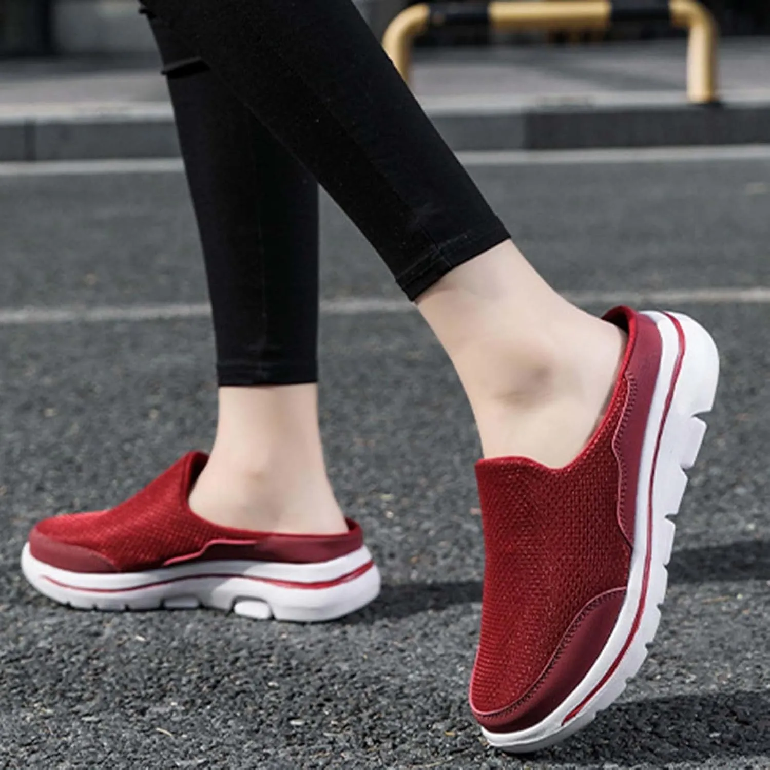 Breathable Slip on Shoes for Men Breathable Casual Comfortable Walking Sneaker Outdoor Non Slip Jogging Sneakers