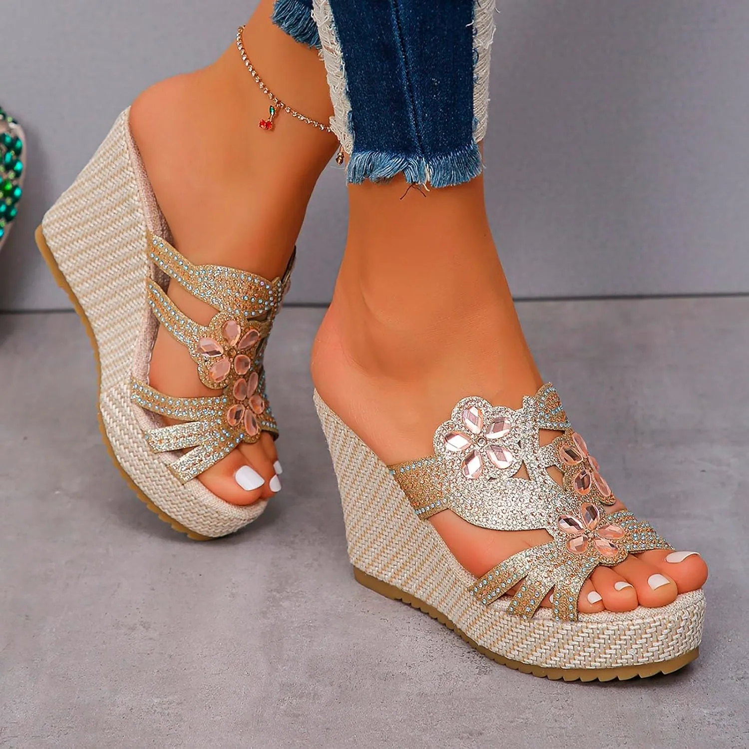 European And Plus Size Rhinestone High Heel Wedge Slippers Women's Flatform Thick Soled Flip Shoes Women Sandals Fashion