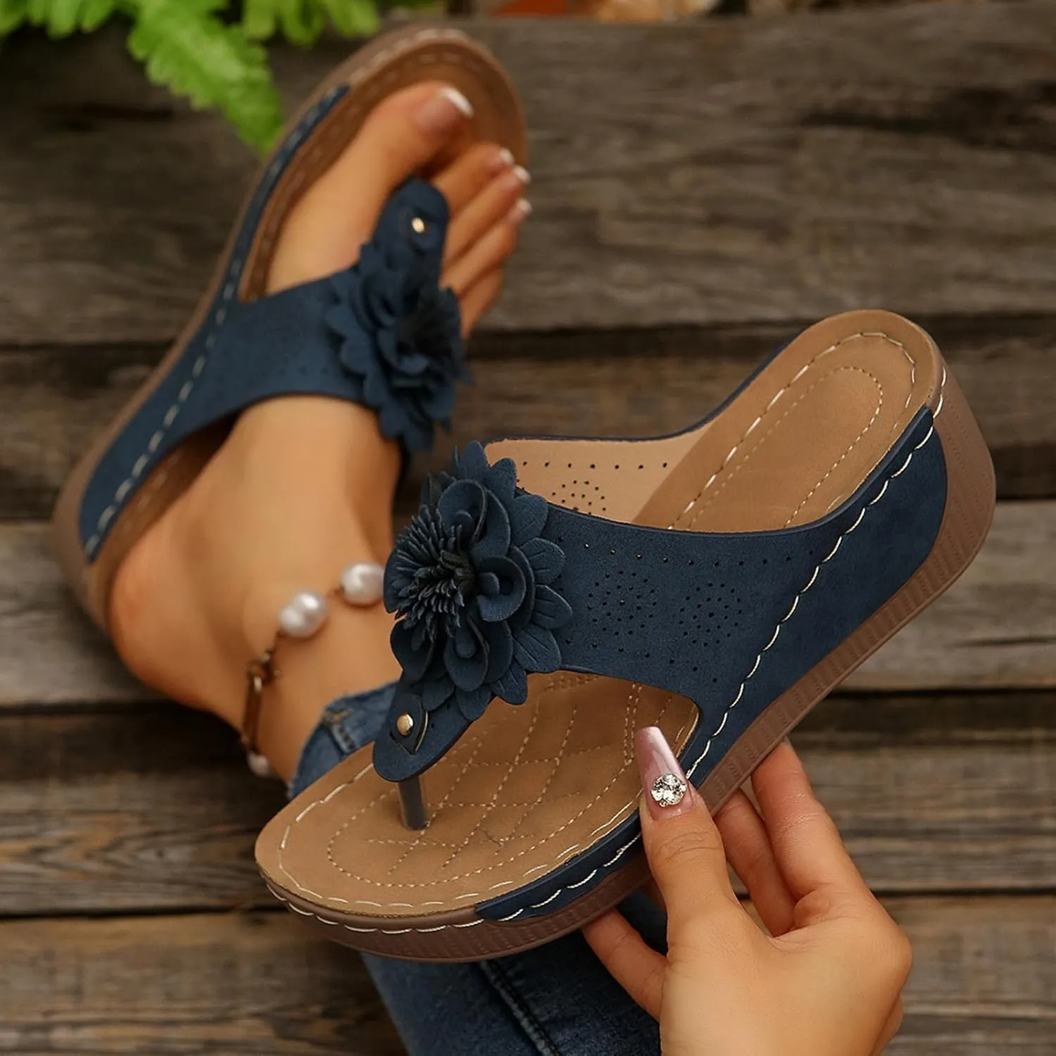 Flip Flops for Women Casual Wedge Slide Sandals T Strap Arch Support Sandals Summer Orthopedic Flip Flops
