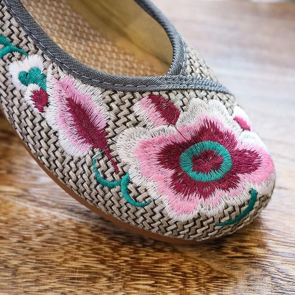 Handmade Vintage Women's Embroidery Flat Shoes Ballet Flats Casual Cotton Driving Shoes
