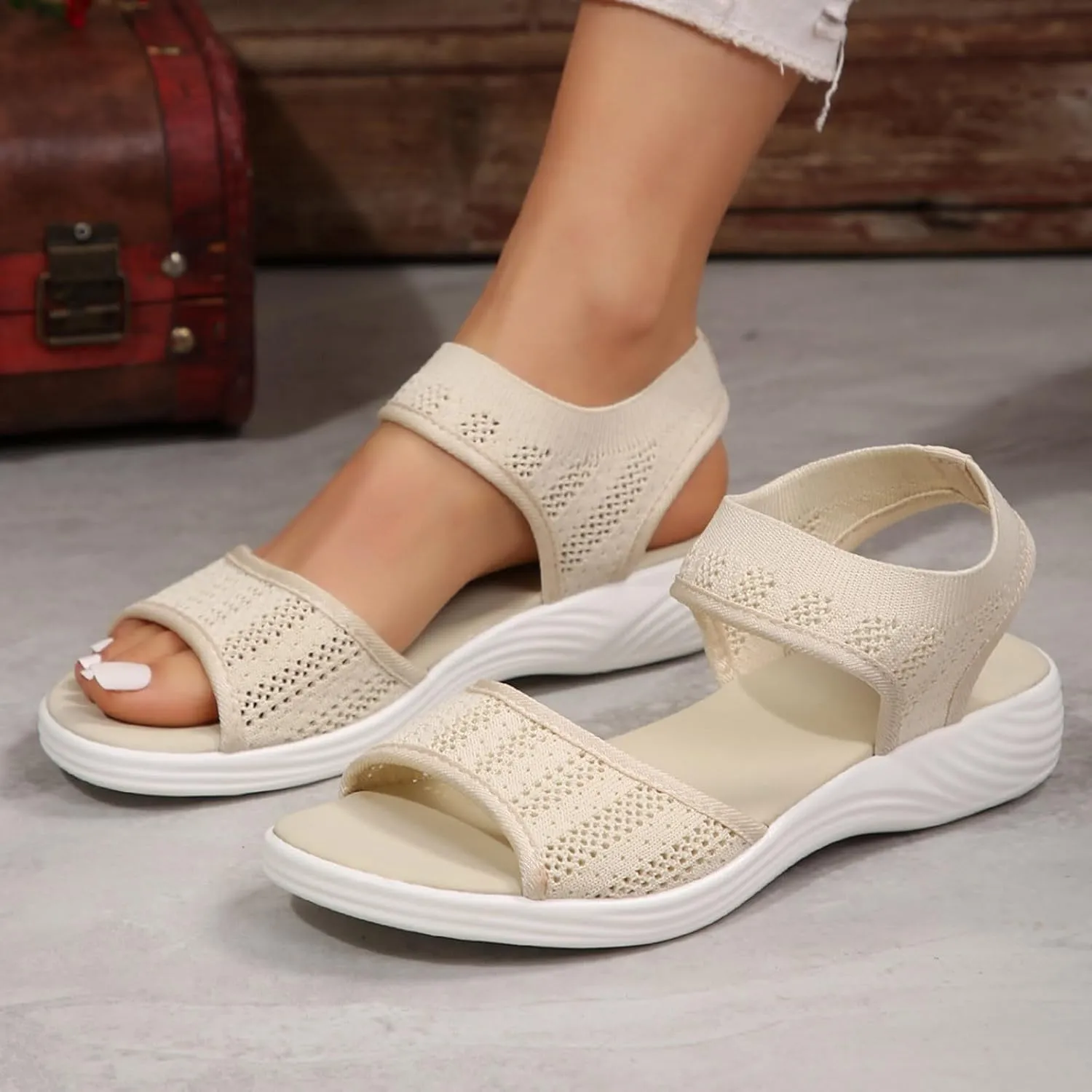 Lightweight Pillow Slippers for Women Beach Non Slip Slides Sandals Walking Shoes Versatile Sandals