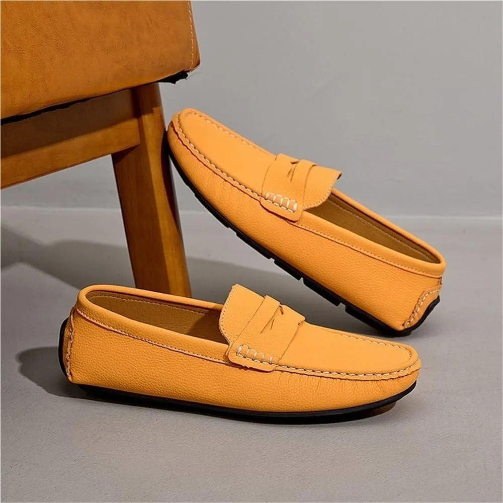 Men's Loafers Shoes Round Toe Nubuck Leather Driving Loafers Flat Heel Resistant Flexible Outdoor Slip On