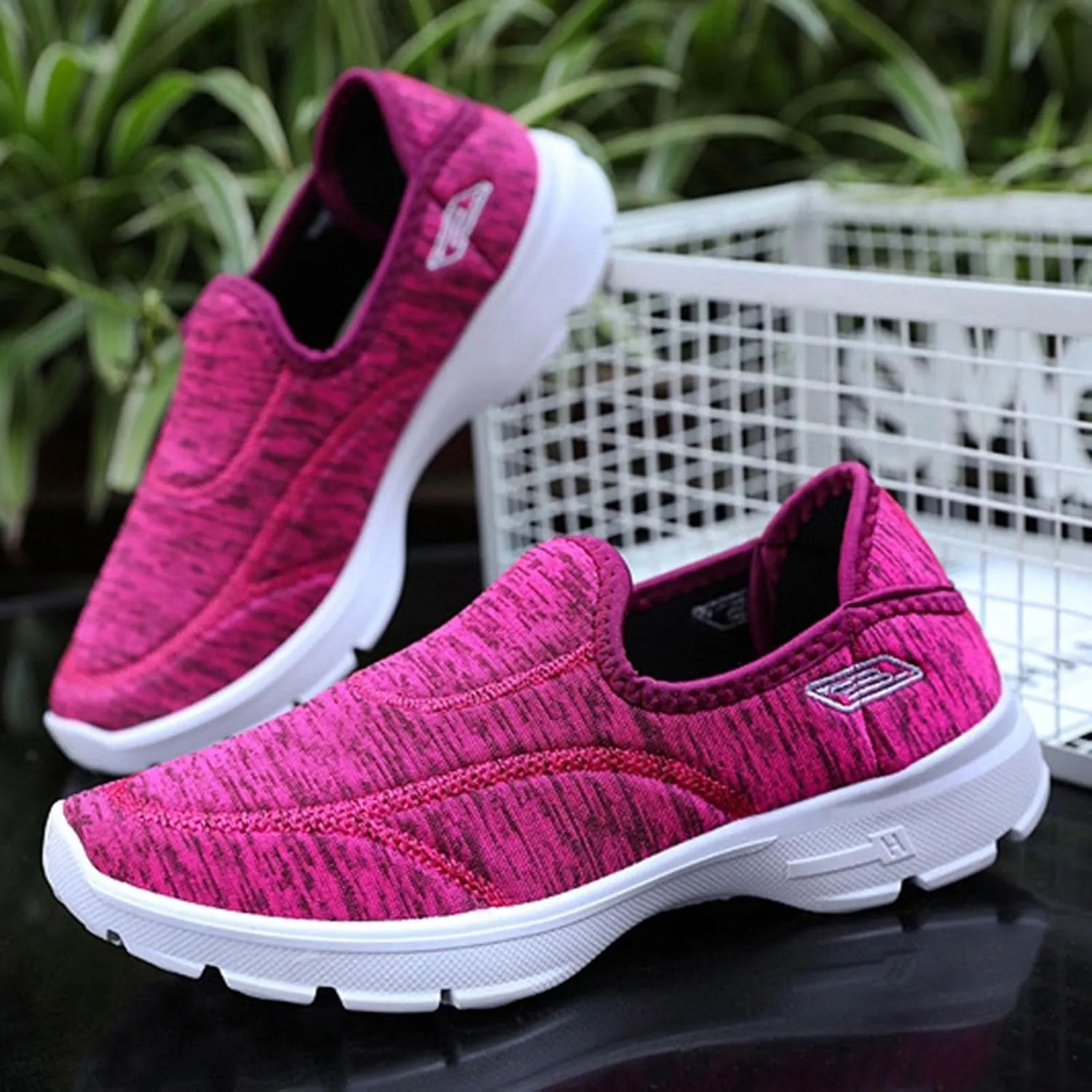 Men's Orthopedic Comfortable Slip-On Shoes Comfortable Lightweight Casual Walking Shoe Supportive Walking Shoes