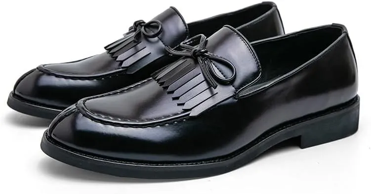 Santimon Men's Moc Toe Kiltie Bow Slip-on Loafers with Matte Finish Comfort Walking Dress Driving Moccasins Casual Boat Shoes