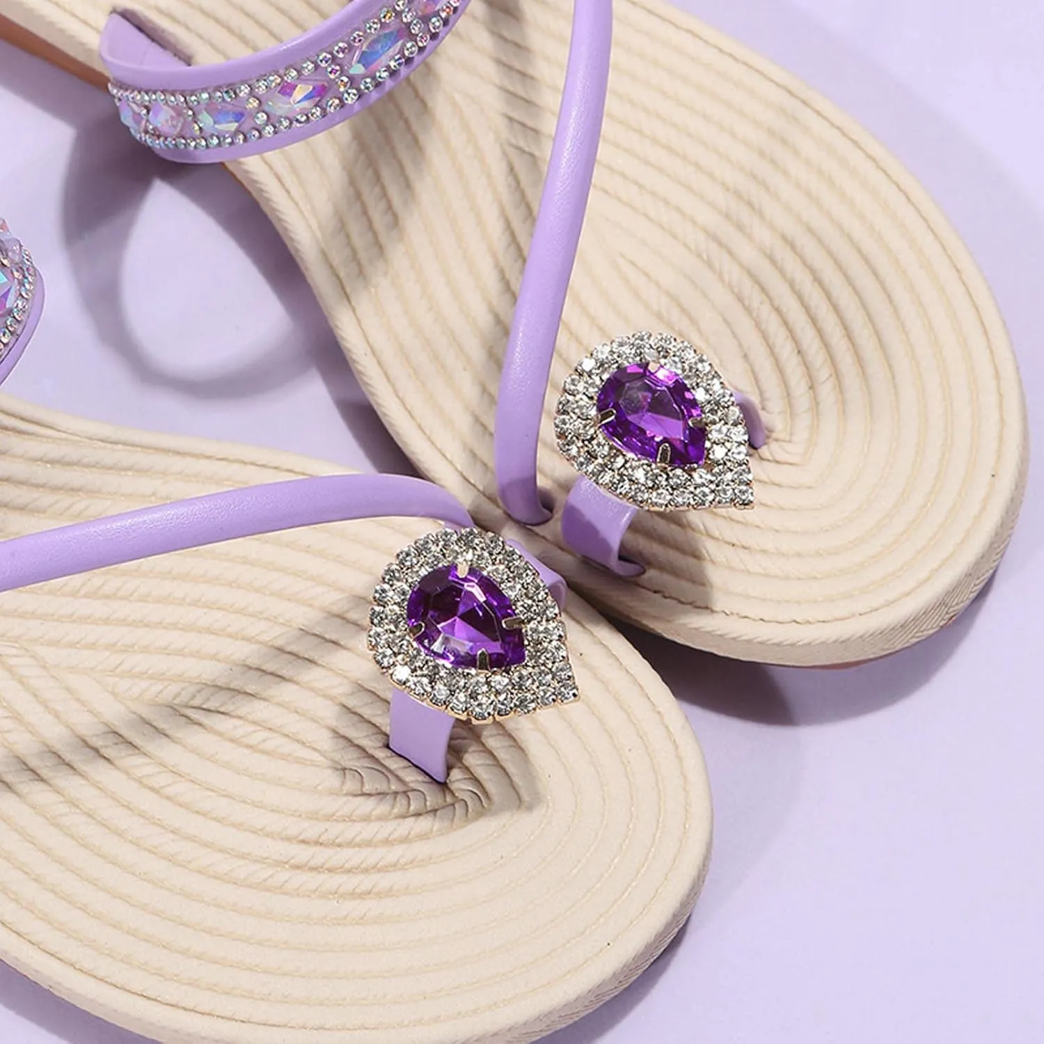 Sparkly Rhinestone Sandals for Women Summer Trendy Toe Ring Straps Slip on Flat Slippers Elegant Cute Slides Dressy Casual Comfy Ladies Beach Shoes