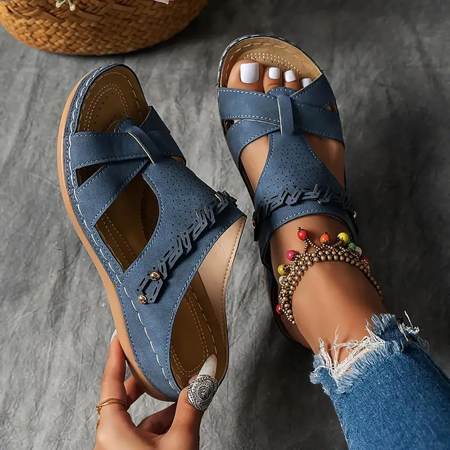 SuanlaTDS Orthopedic Sandals for Womens 2025 Summer Dressy Arch Support Flat Slip-on Casual Beach Wedge Platform Slides Comfortable Walking Shoes Low Heel Wedges Outdoor Sandal