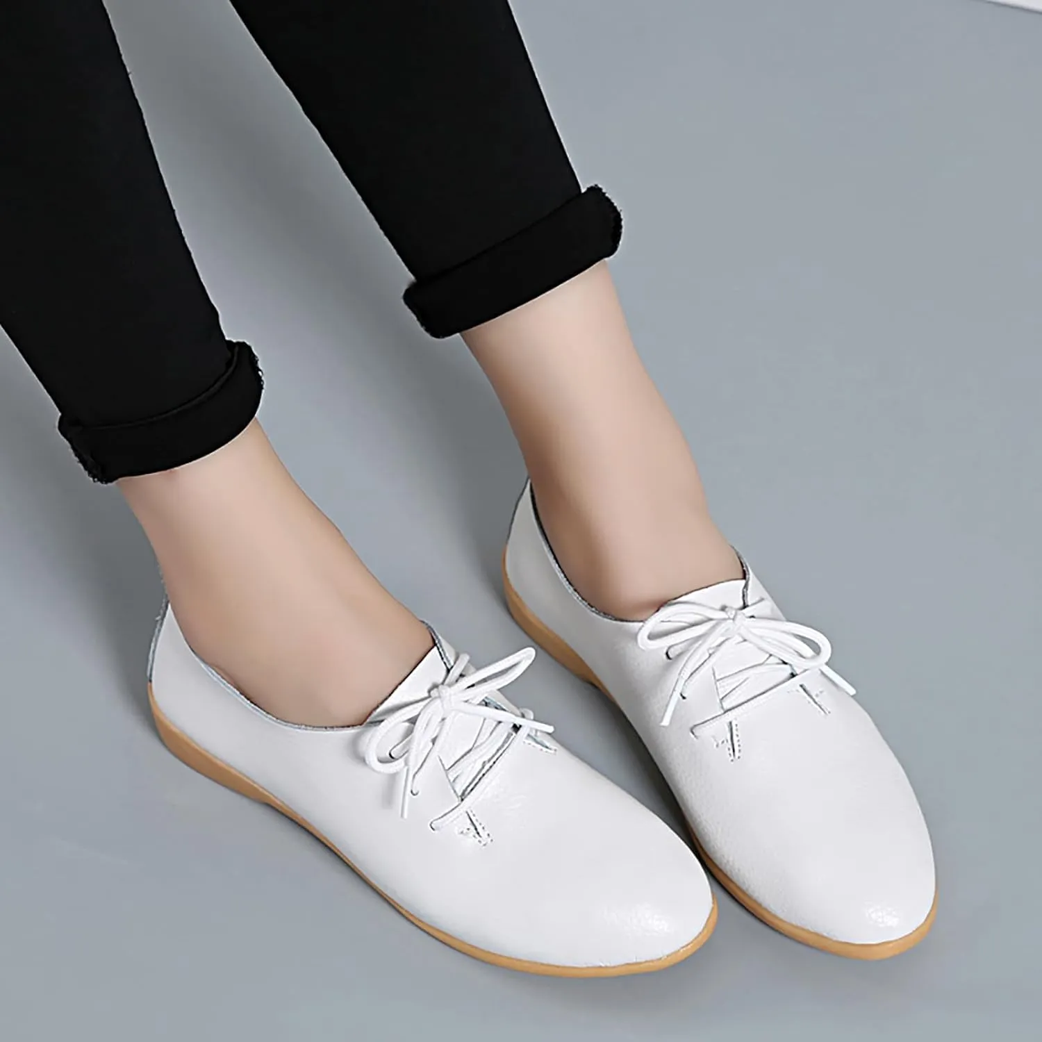 Sunporx Women's Comfortable Loafers Driving Moccasins Shoe Slip on Pointed Toe Flats Casual Comfortable Office Work Business Shoes Breathable Walking