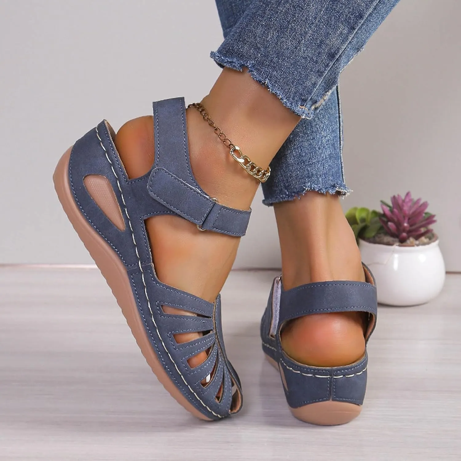 Wedge Sandals For Women 2025 Summer Closed Toe Solid Color Ankle Strap Platform Wedge Shoes Stylish Breathable Casual Low Wedges Walking Strappy Slip on Sandals