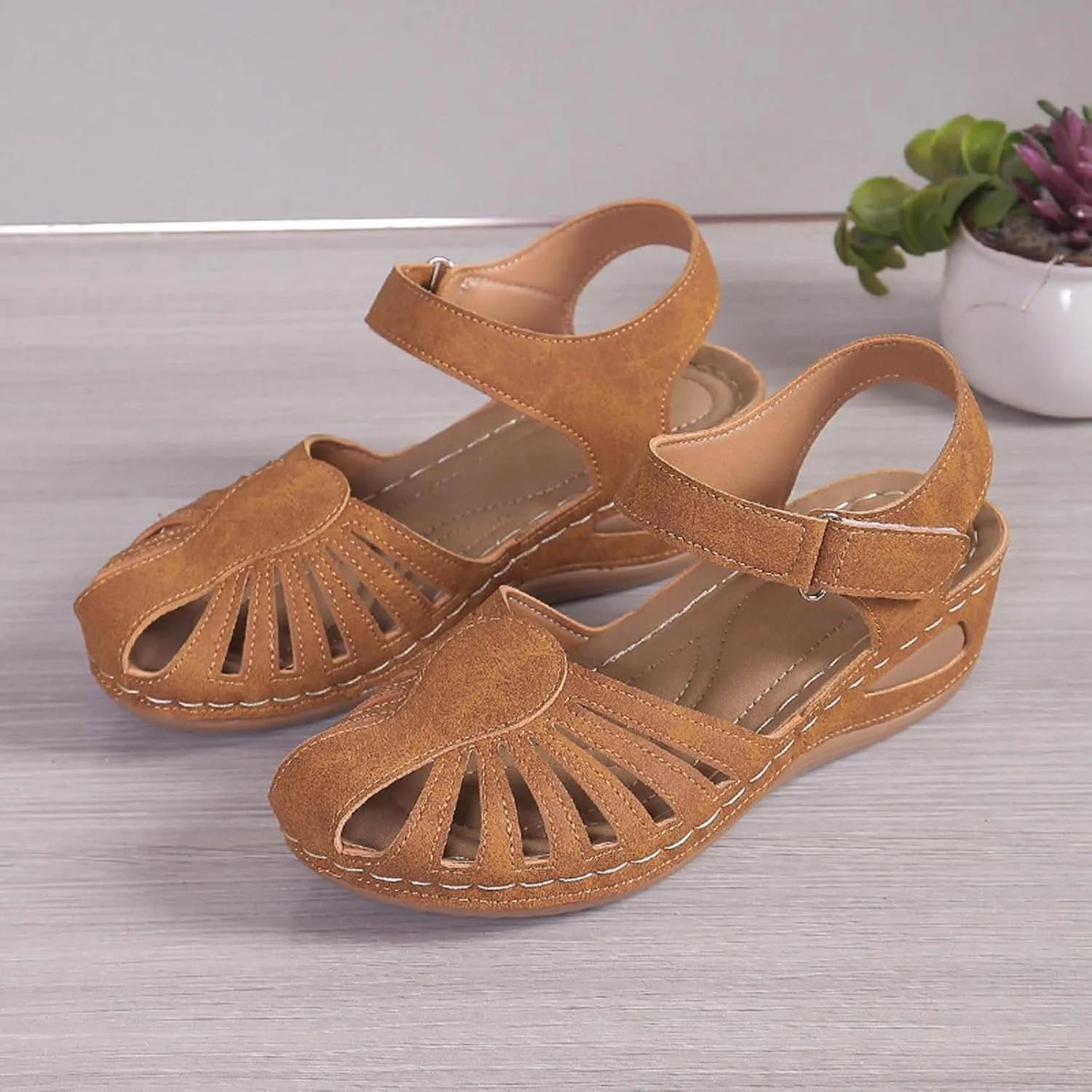 Wedge Sandals For Women 2025 Summer Closed Toe Solid Color Ankle Strap Platform Wedge Shoes Stylish Breathable Casual Low Wedges Walking Strappy Slip on Sandals