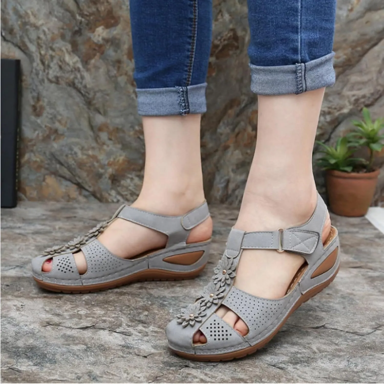 Wedge Sandals for Women Closed Toe Comfortable with Massage Function Outdoor Platform Orthotic Slippers Arch Support Shoes Orthopedic Dressy Summer Buckle Ankle Strap Espadrilles