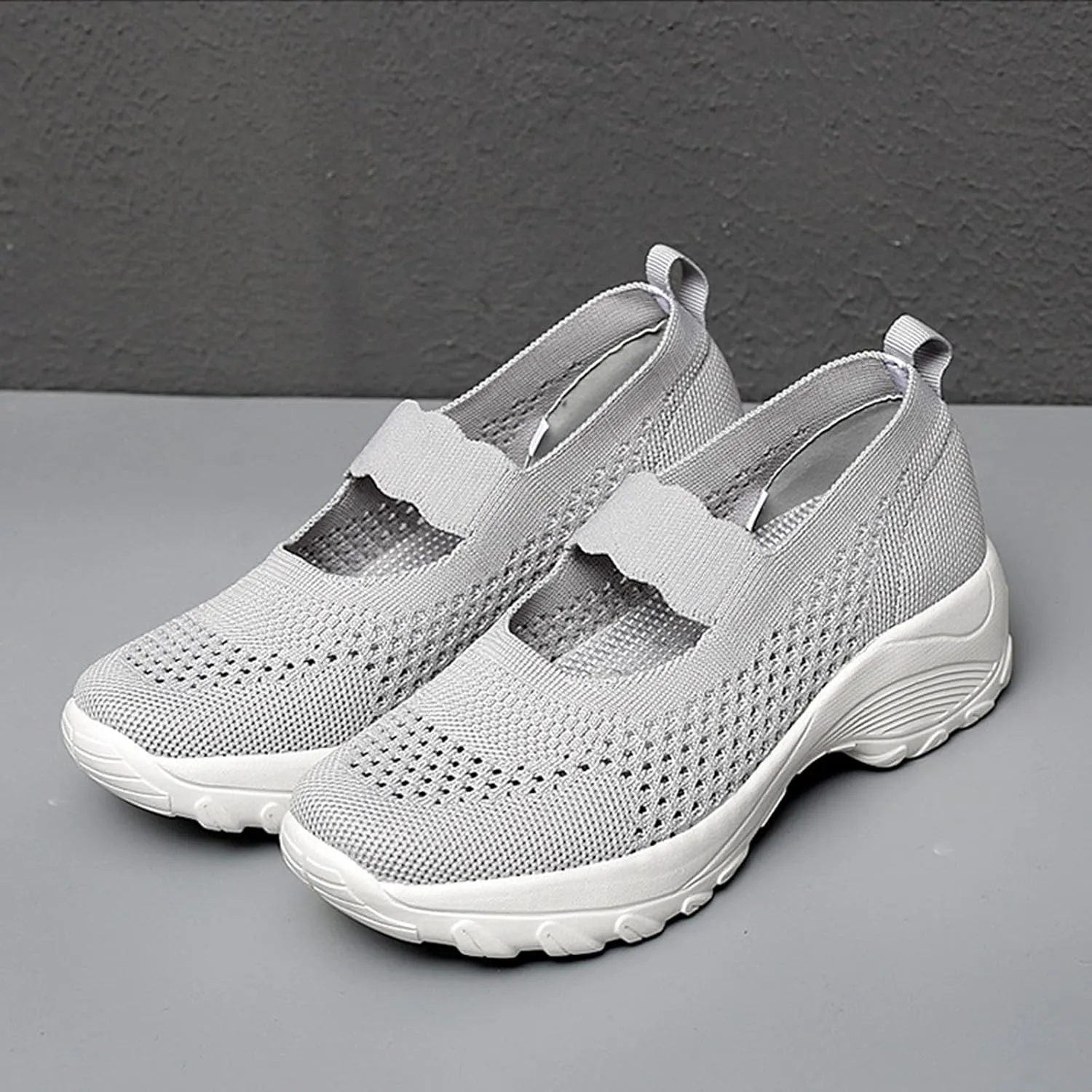 Women Casual Slip On Shoes Comfortable Walking Sneakers Lightweight Canvas Flats Non Slip Breathable Loafers