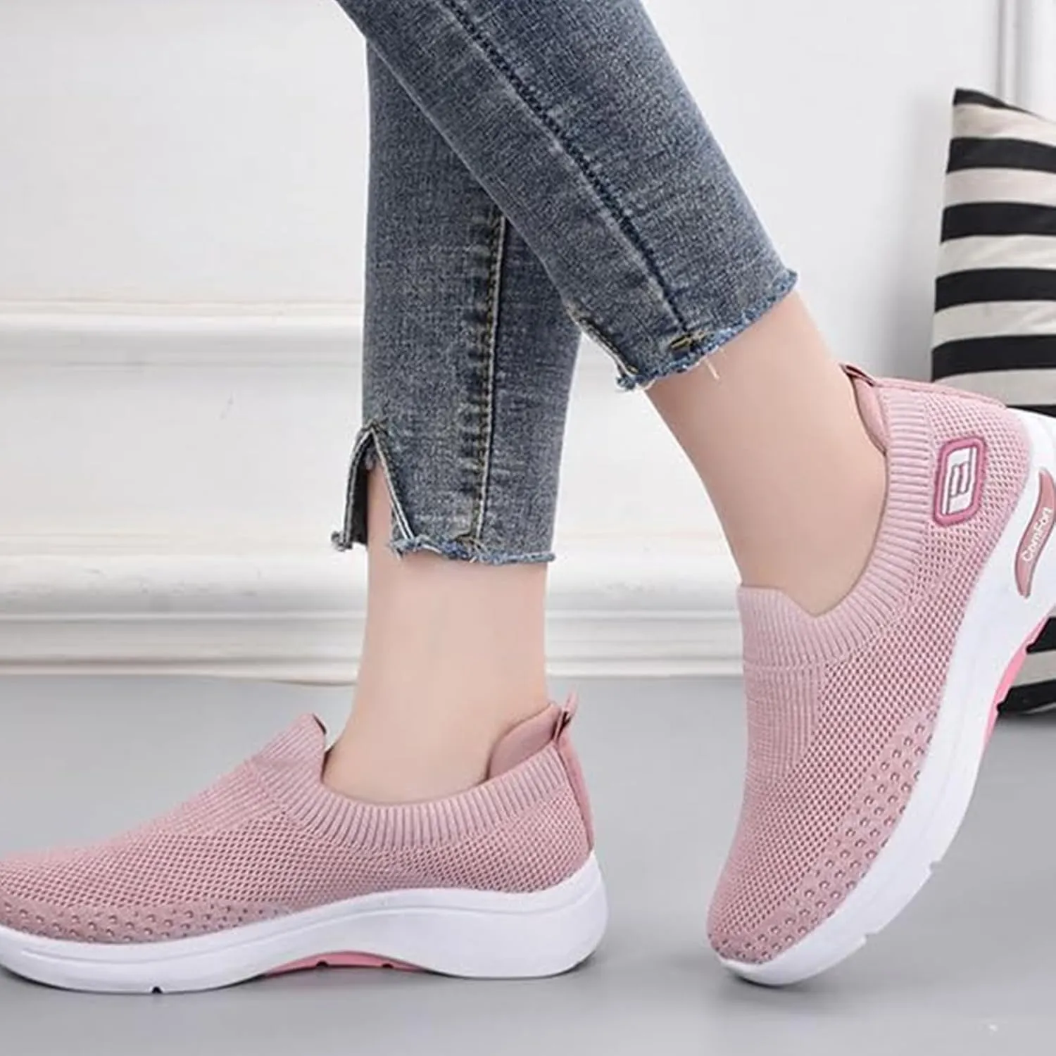 Women Slip On Walking Shoes Orthopedic Sneakers Mesh Casual Non Slip Low Top Tennis Shoes Arch Support Memory Foam Shoe Lightweight Comfort Workout Casual Non Slip Sneakers
