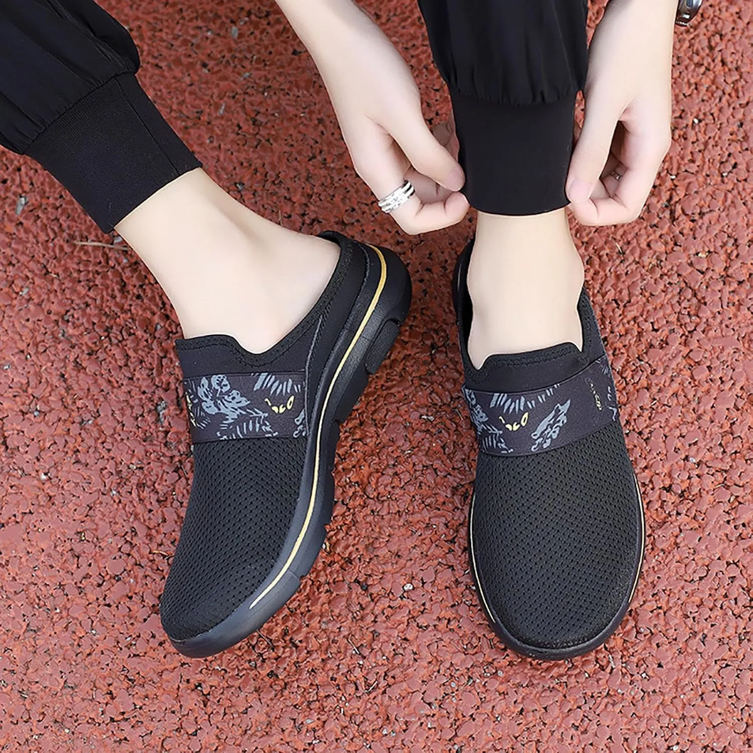 Womens Breathable Mesh Walking Mules Sneakers Womens Tennis Shoes Lightweight Women Shoes Casual Men's Fashion Sneakers Brown Tennis Shoe Loafers Dress Shoe