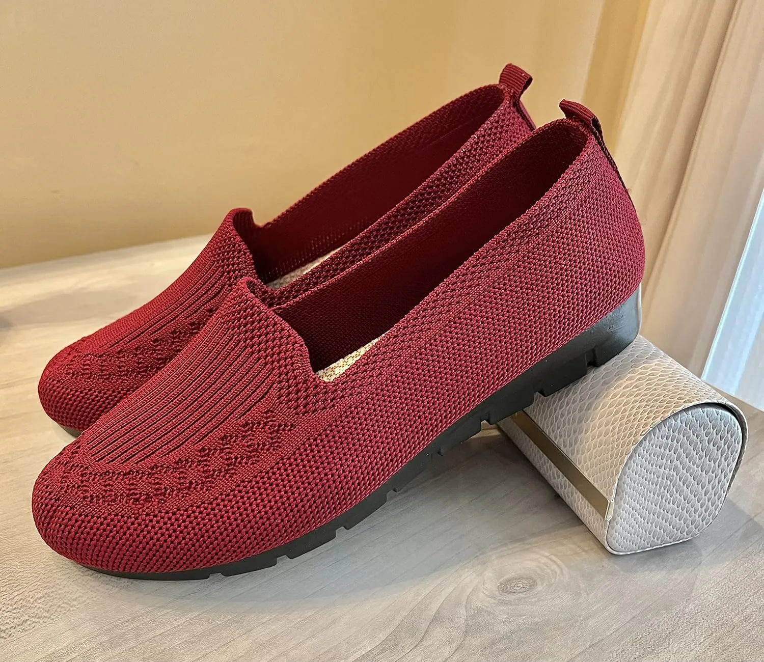 Women's Knitted Flat Shoes Lightweight Comfortable Loafers Women Footwear Slip On Casual Breathable Mesh Walking Shoes Female Round Toe Black, Pink, Purple, Red, Navy Blue, Grey, Beige