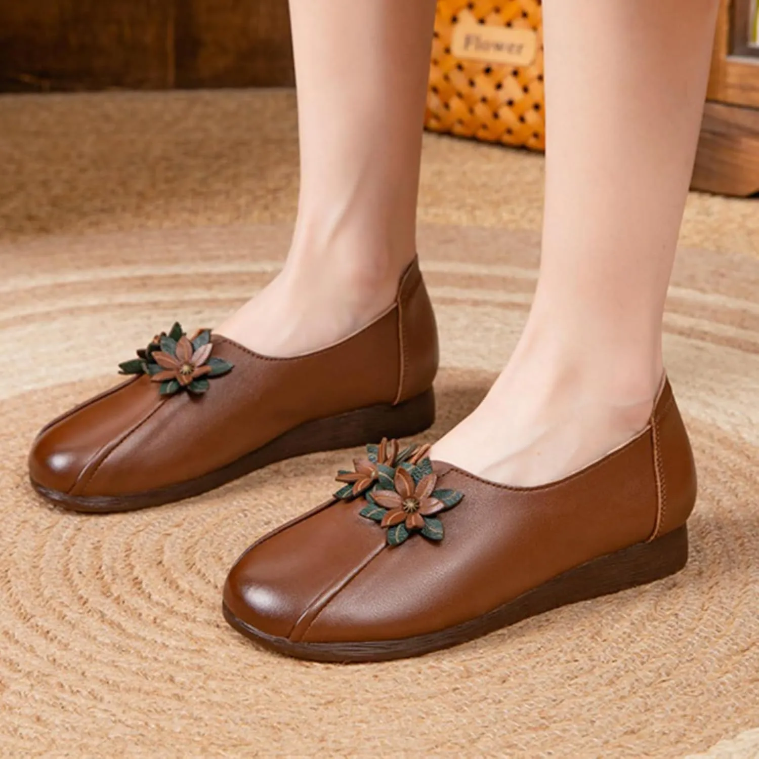Women's Leather Flower Casual Dress Shoes,Vintage Comfort Summer/Fall Slip on Oxford Soft Sole Flat Walking Loafers