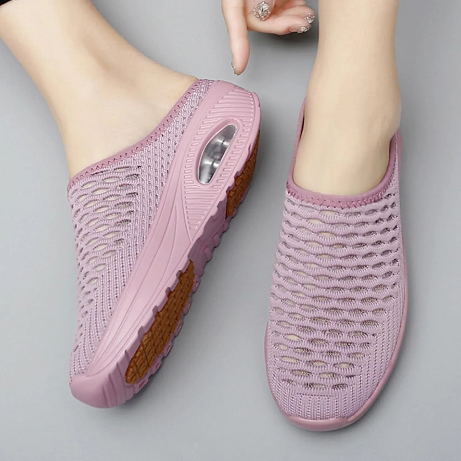 Women's Mules & Clogs Summer Breathable Mesh Slippers Lightweight Orthopedic Clogs with Arch Support Comfortable Knitted Platform Closed Round Toe Shoes Open Back Walking Shoes