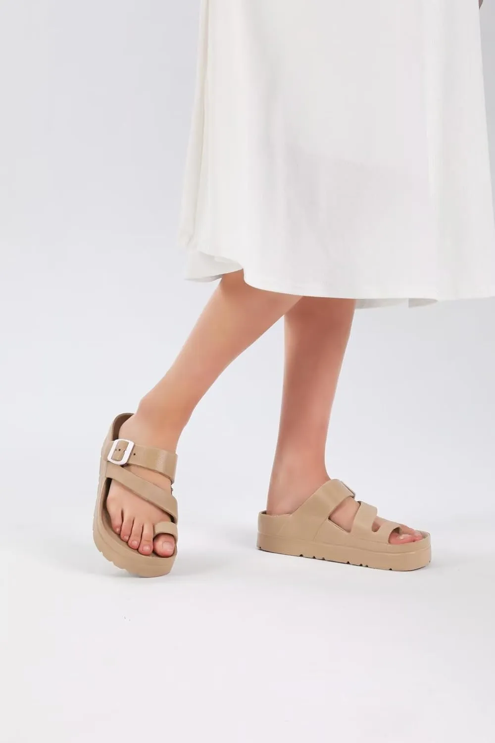 Women's Platform Flip Flops with Arch Support, Eva Lightweight Chunky Slide Sandals for Women, Fashion Comfort Summer Beach Sandal with Adjustable Buckle, Sandalias De Plataforma Para Mujer