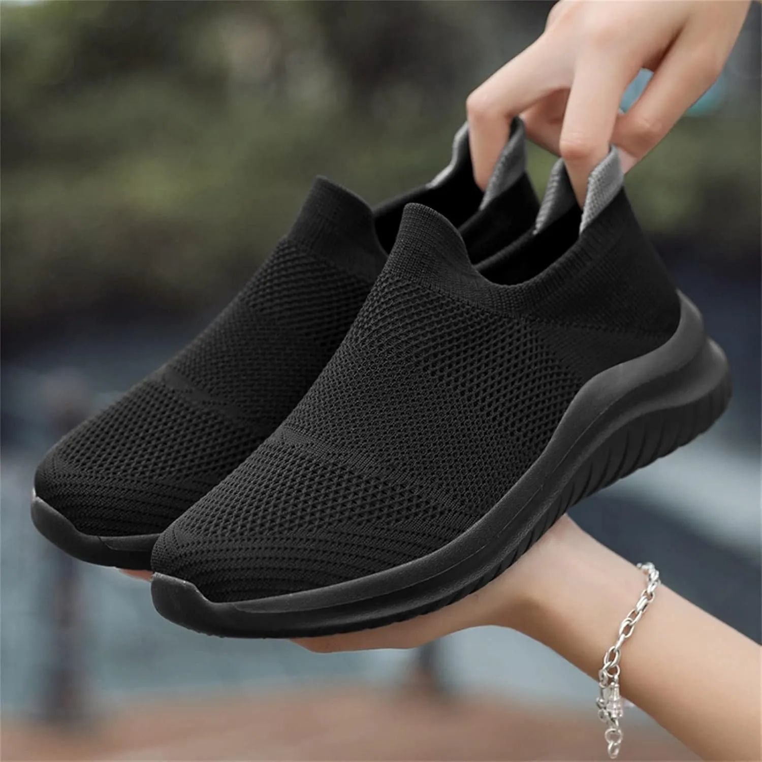 Womens Slip On Walking Shoes Non Slip Running Shoes Running Shoes for Women Mesh Breathable Men's Casual Shoes Dress Sneakers Platform Tennis Shoe Trainers Shoe