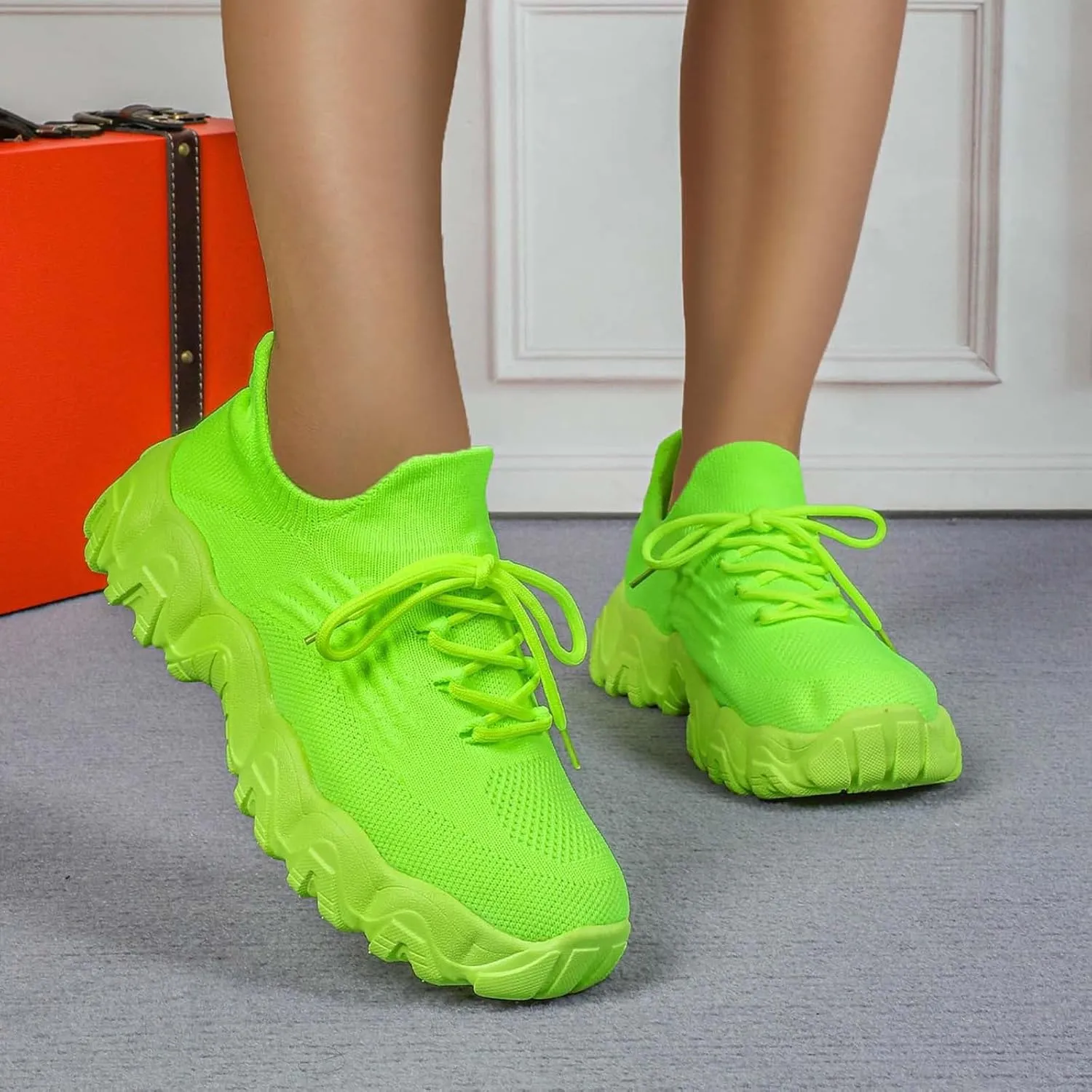 Women's Walking Shoes Non Slip Running Sneakers Comfortable Casual Platform Loafers Lightweight Mesh Breathable Slip On Air Cushion Tennis Gym Work Athletic Sneakers for Men Women