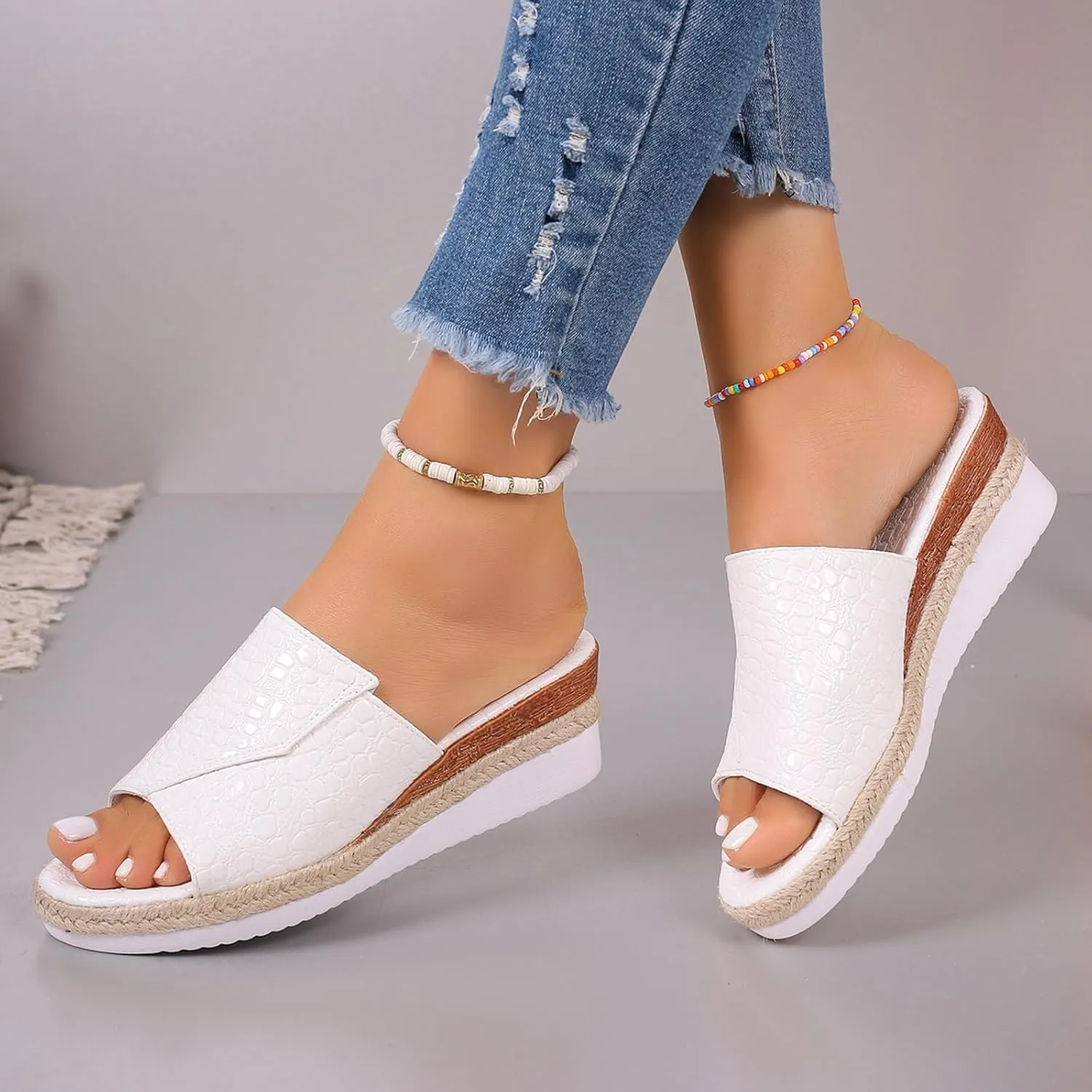 ZSpzx Women's Wedge Sandals 2025,Party Dance Height Increase Cushion Beach Vacation Slip-On Slippers Comfortable Open Toe Soft Sole Daily Wear Slides Breathable Fashion Casual Shoe