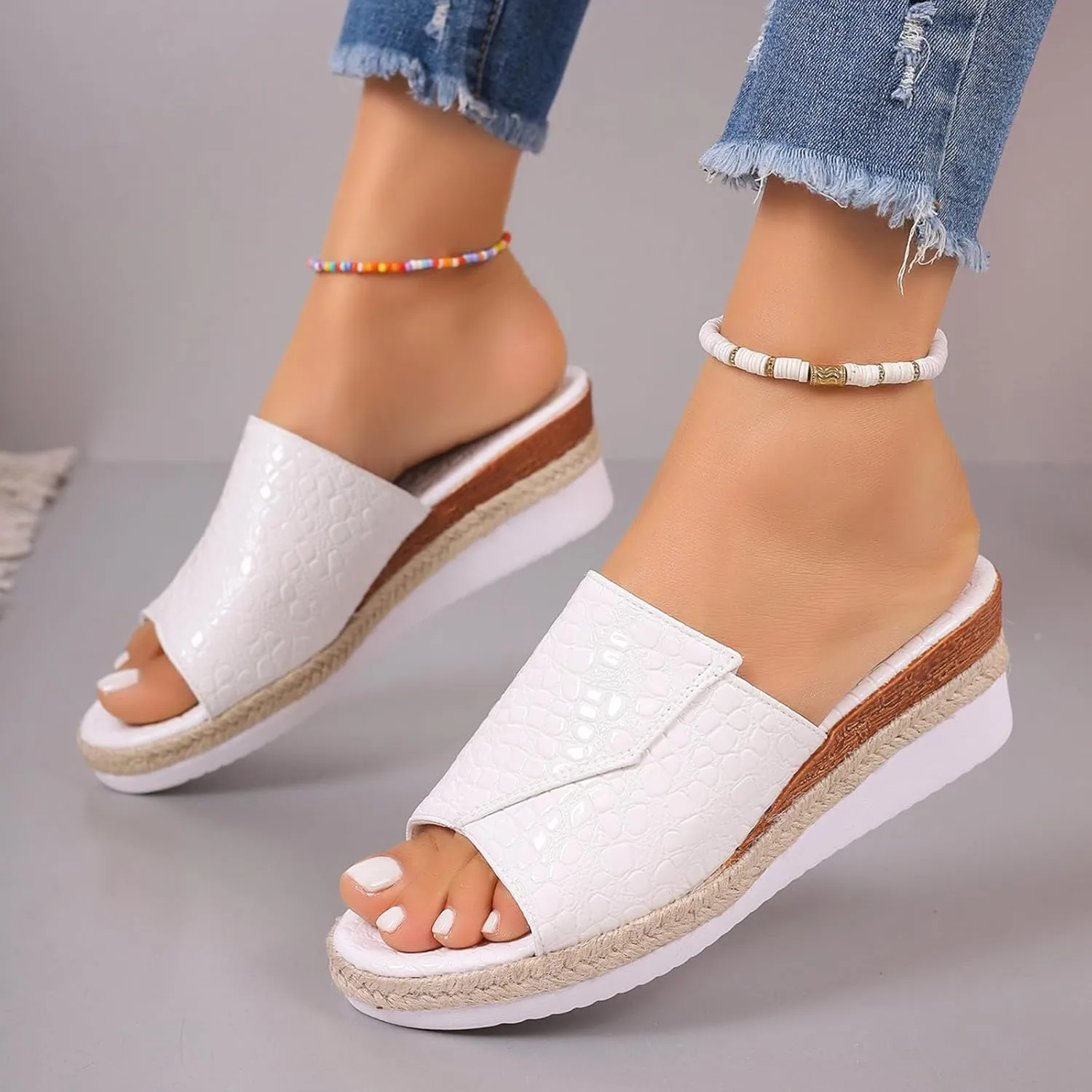 ZSpzx Women's Wedge Sandals 2025,Party Dance Height Increase Cushion Beach Vacation Slip-On Slippers Comfortable Open Toe Soft Sole Daily Wear Slides Breathable Fashion Casual Shoe